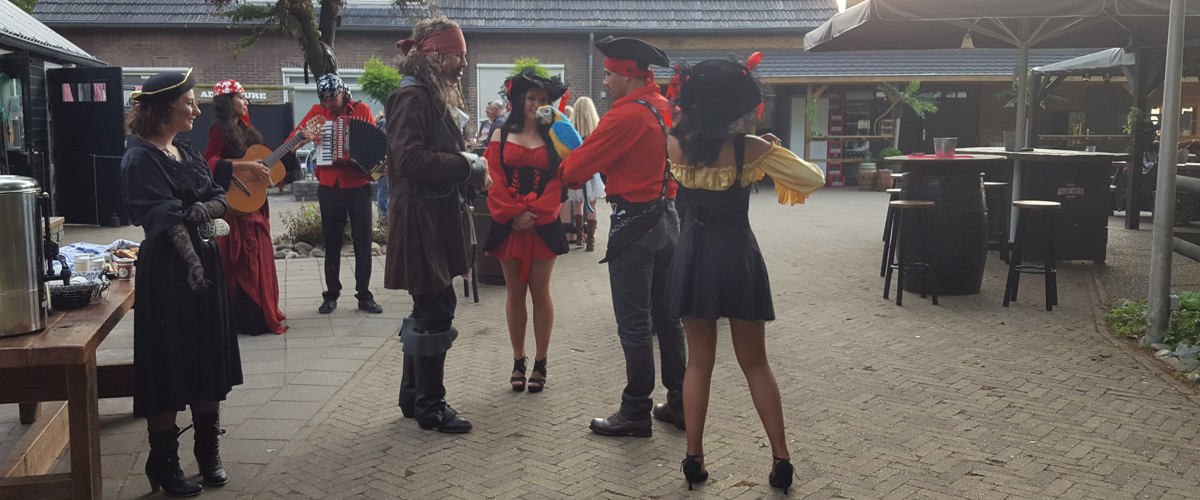 Island piraat samba show